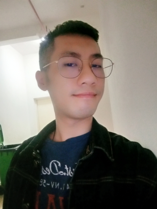 赫兹的第一张照片--徐州相亲服务中心