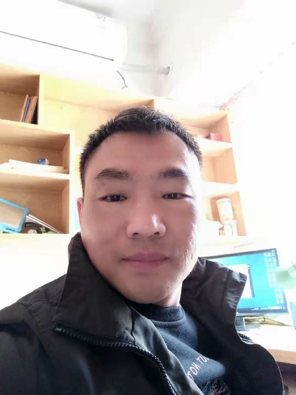 向前葱的第一张照片--徐州相亲服务中心