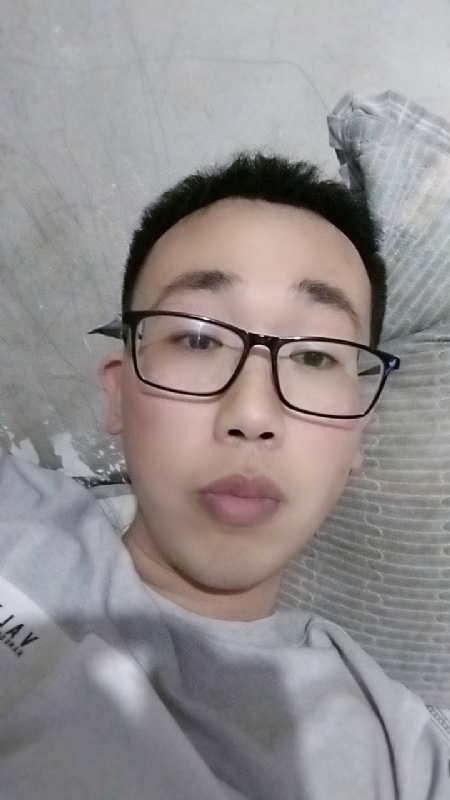 喜欢比我大的女人的第一张照片--徐州相亲服务中心