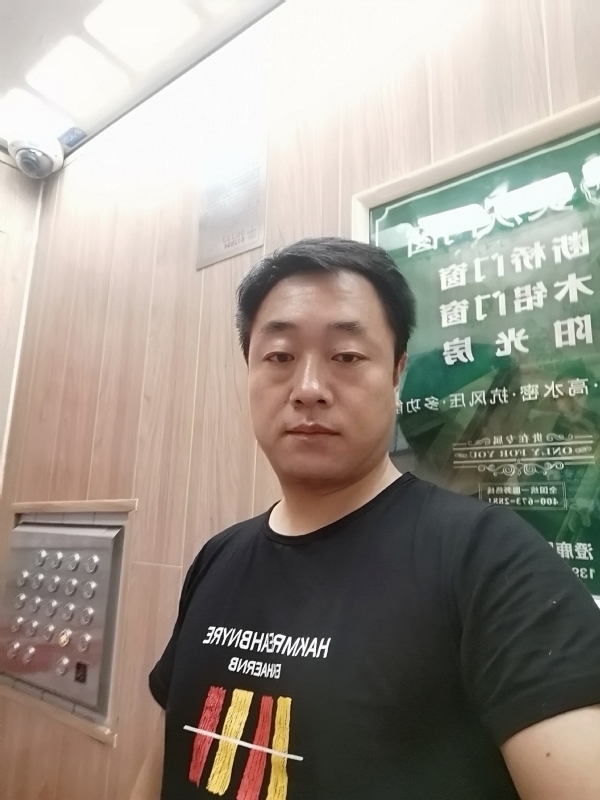 江南烟雨的第一张照片--徐州相亲服务中心