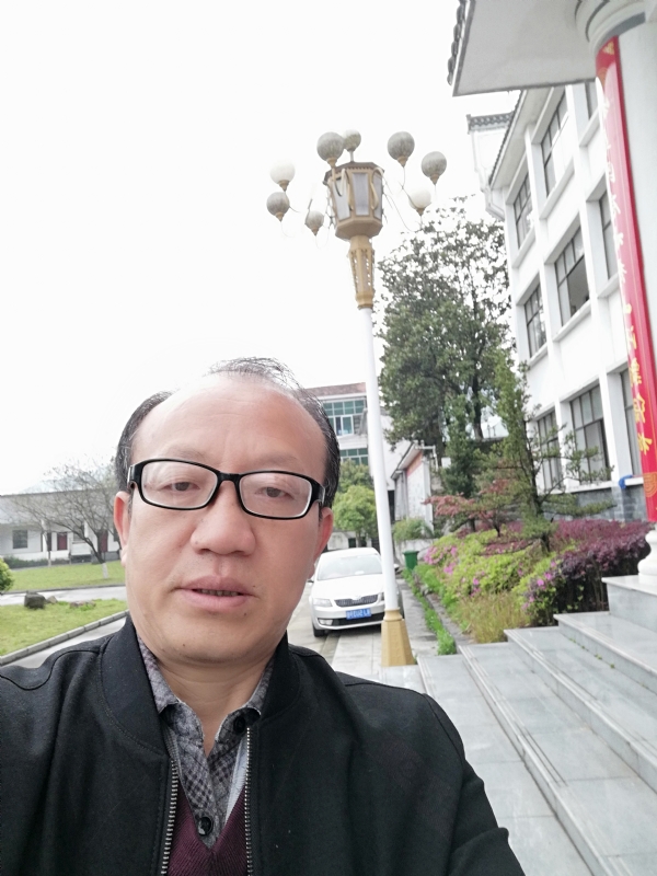 玫瑰祥云的第二张照片--徐州相亲服务中心