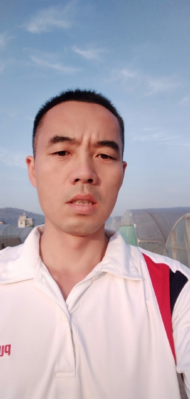 大头鱼的第一张照片--徐州相亲服务中心