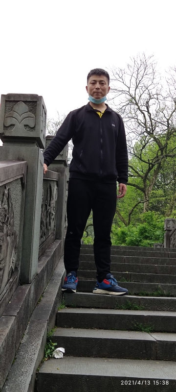 翁的第一张照片--徐州相亲服务中心