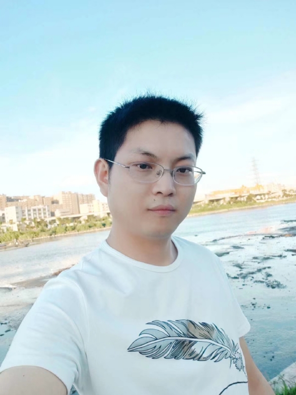 诚心交友的第一张照片--徐州相亲服务中心