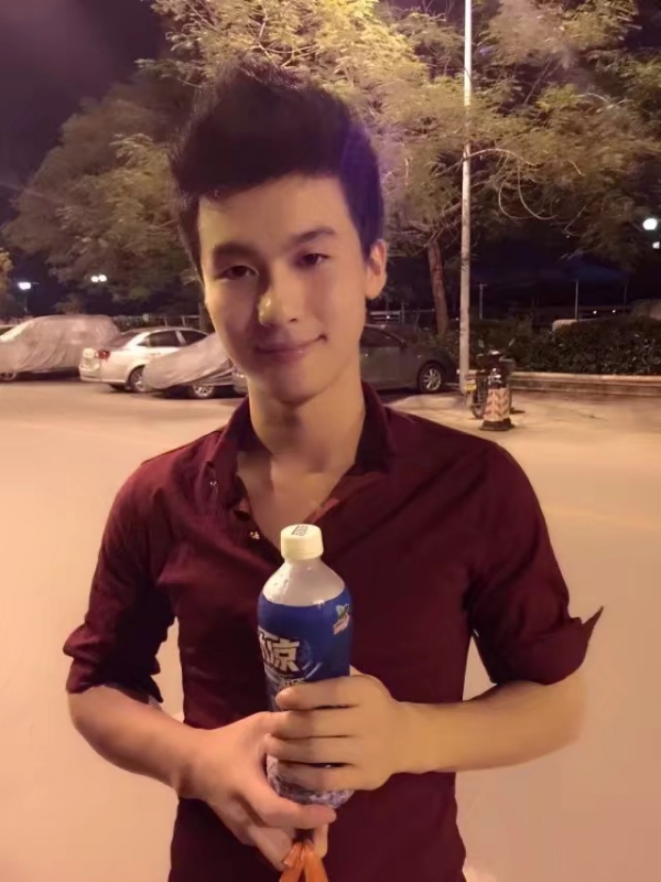 皮特王的第三张照片--徐州相亲服务中心