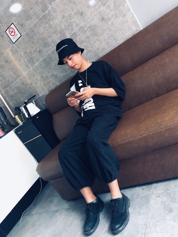 寻找的第三张照片--徐州相亲服务中心