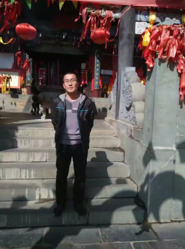 淡然的第一张照片--徐州相亲服务中心