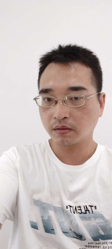 辉哥的第一张照片--徐州相亲服务中心