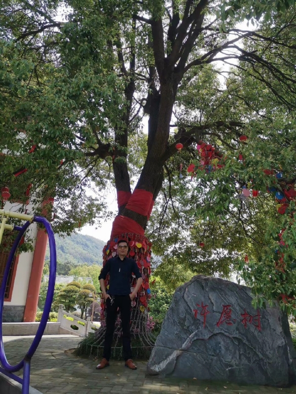 霸气的第一张照片--徐州相亲服务中心