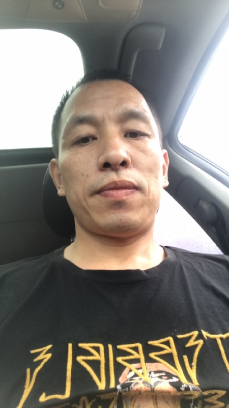 迷茫的第一张照片--徐州相亲服务中心