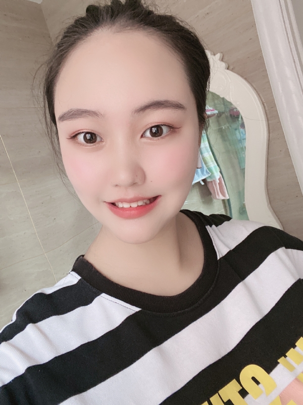 灵儿的第二张照片--徐州相亲服务中心