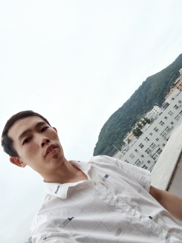 会飞的鱼的第一张照片--徐州相亲服务中心