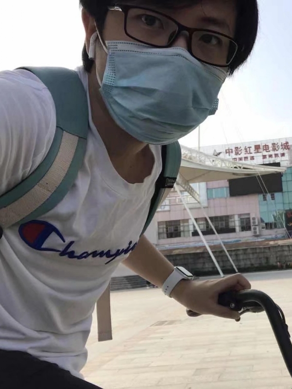丁先生的第二张照片--徐州相亲服务中心