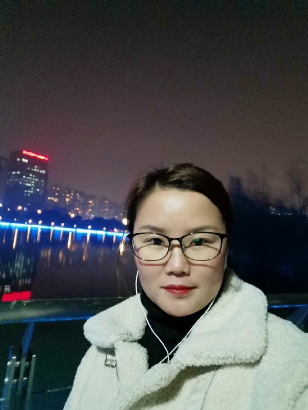 小英的第一张照片--徐州相亲服务中心