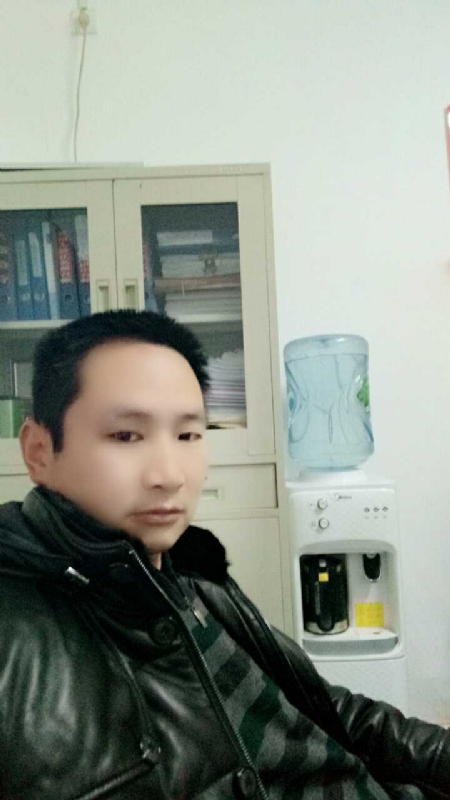 蓝色棒棒糖的第一张照片--徐州相亲服务中心