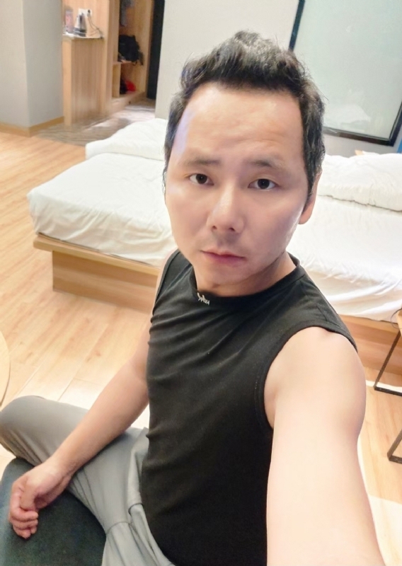 爱远的要命的第一张照片--徐州相亲服务中心
