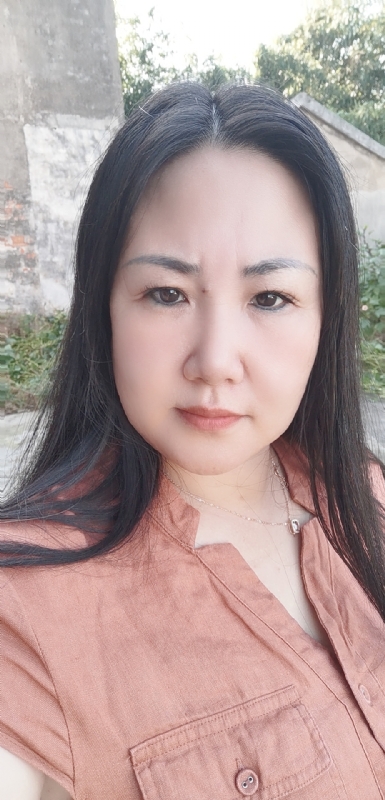 乖乖一女的第一张照片--徐州相亲服务中心