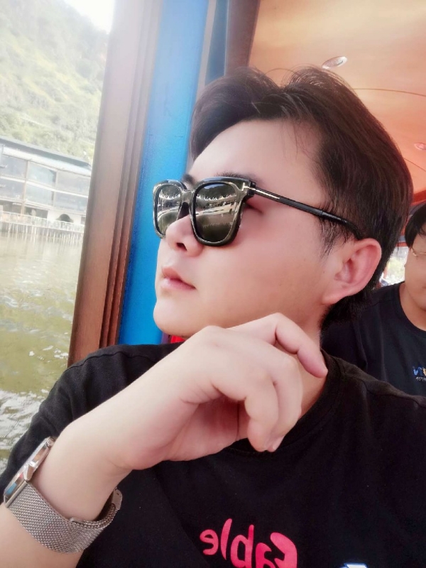 曲生的第三张照片--徐州相亲服务中心