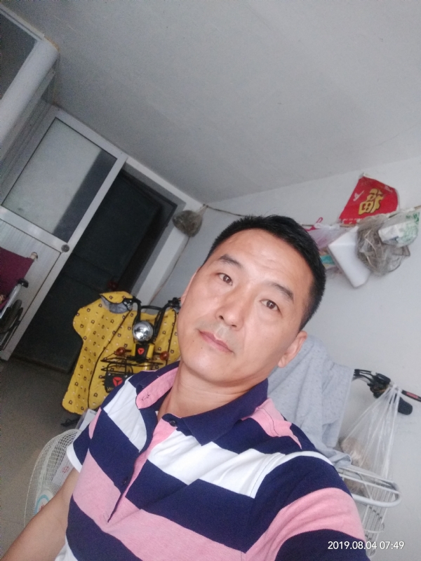 啊豹的第一张照片--徐州相亲服务中心