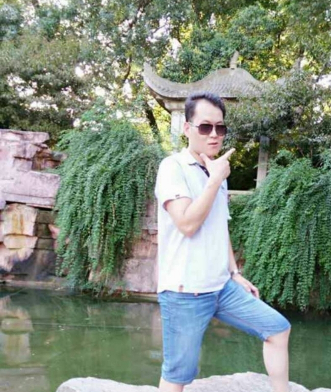 随缘的第一张照片--徐州相亲服务中心