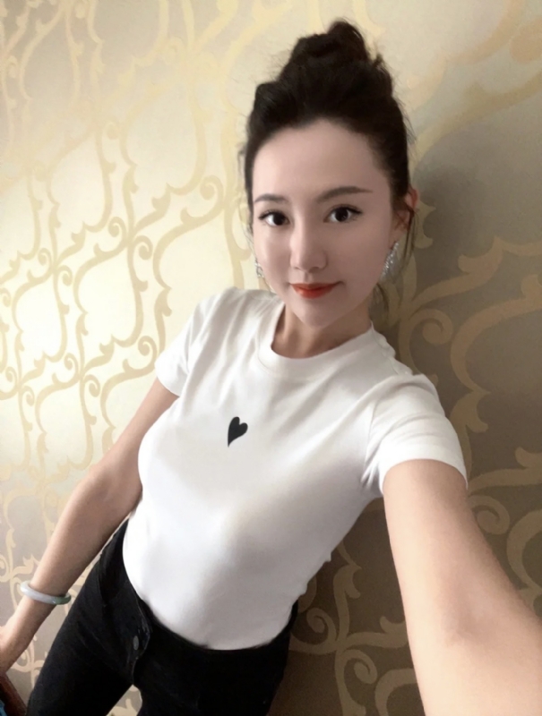 雨熙的第一张照片--徐州相亲服务中心