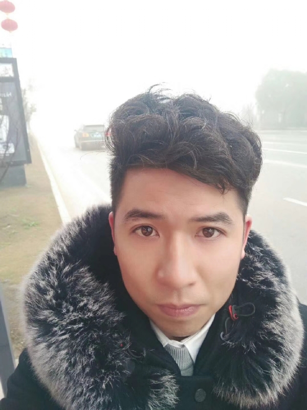 开心快乐每一天的第一张照片--徐州相亲服务中心