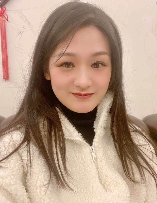 盧盈穎的第二张照片--徐州相亲服务中心
