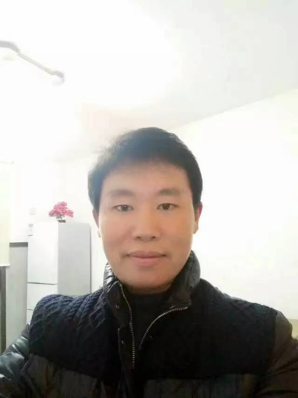 擎天柱的第一张照片--徐州相亲服务中心