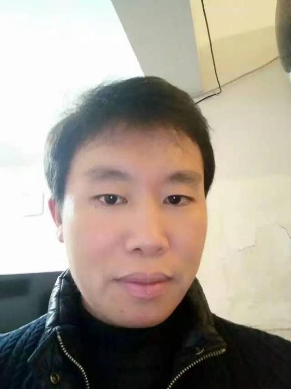 擎天柱的第三张照片--徐州相亲服务中心