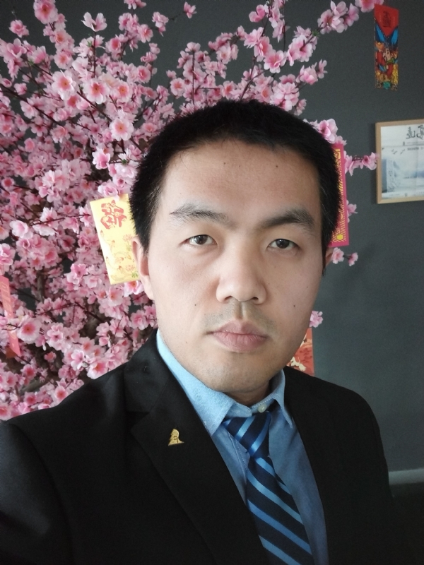 我就是个翻译的第一张照片--徐州相亲服务中心