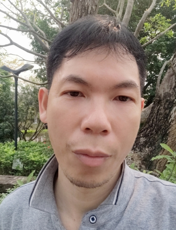 漂浮的云的第一张照片--徐州相亲服务中心