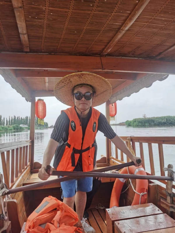 小龙虾的第二张照片--徐州相亲服务中心