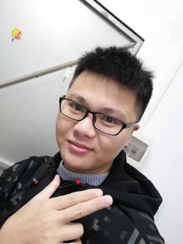 小小梦执的第一张照片--徐州相亲服务中心