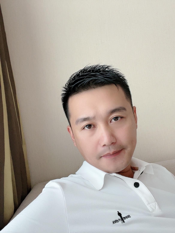 笑望人非的第一张照片--徐州相亲服务中心
