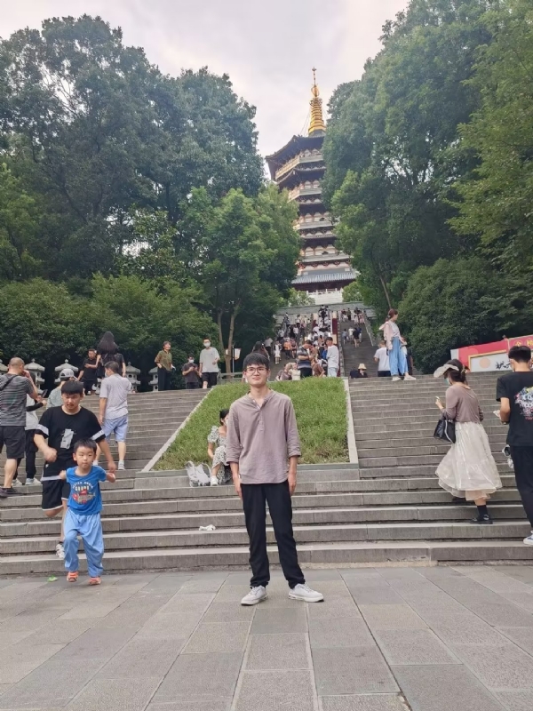 阳光男孩的第五张照片--徐州相亲服务中心