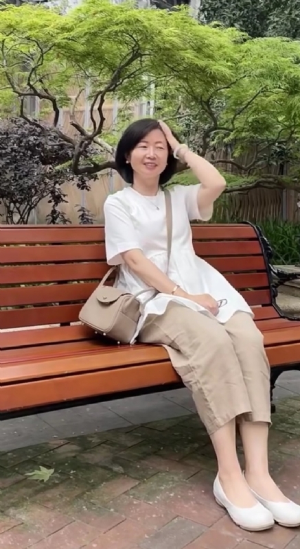 千年老母猪的第四张照片--徐州相亲服务中心