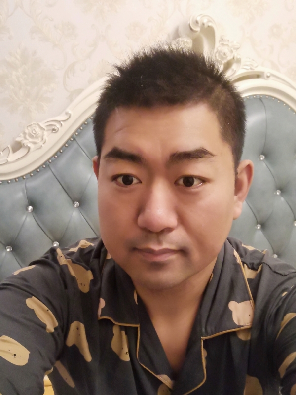 曾经的第一张照片--徐州相亲服务中心
