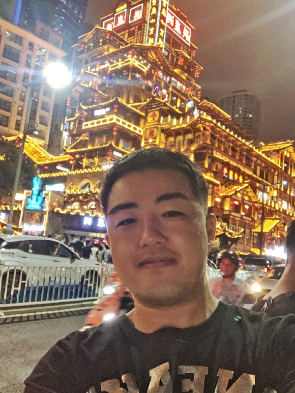 钢铁侠的第一张照片--徐州相亲服务中心