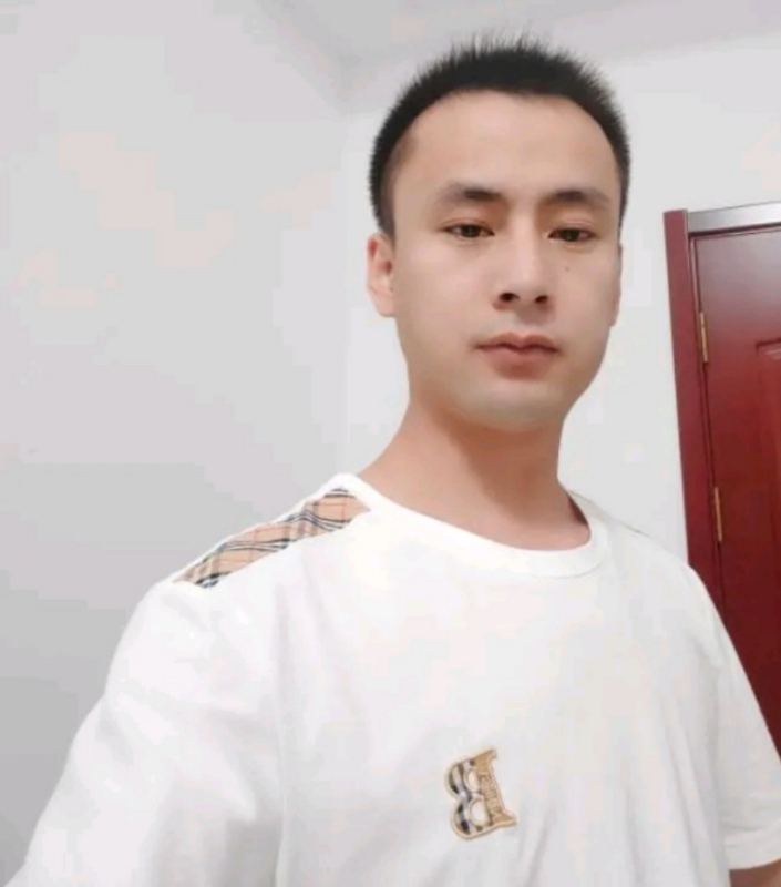 海阔天空的第一张照片--徐州相亲服务中心