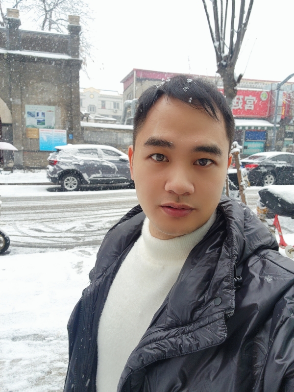 寻找合适伴侣的第一张照片--徐州相亲服务中心