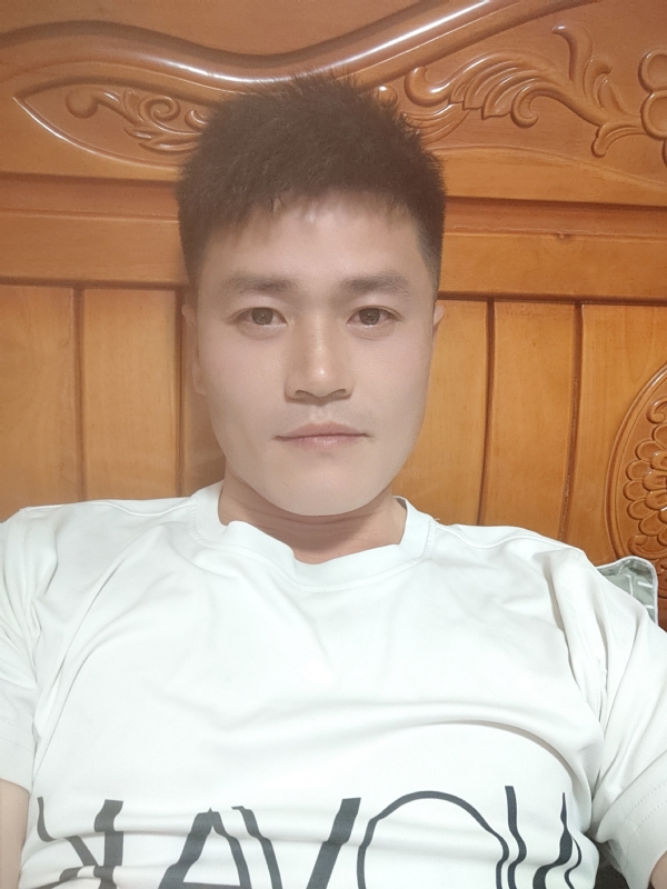 网球罗的第三张照片--徐州相亲服务中心