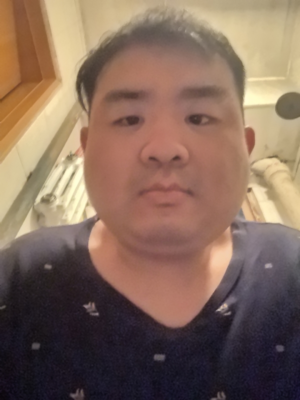哈哈的第三张照片--徐州相亲服务中心