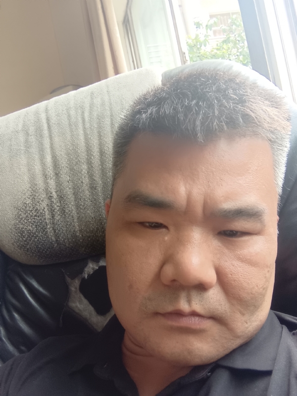 路人的第一张照片--徐州相亲服务中心