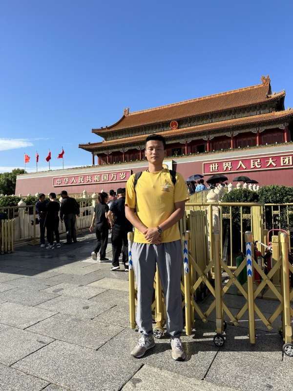 莫过于的第一张照片--徐州相亲服务中心