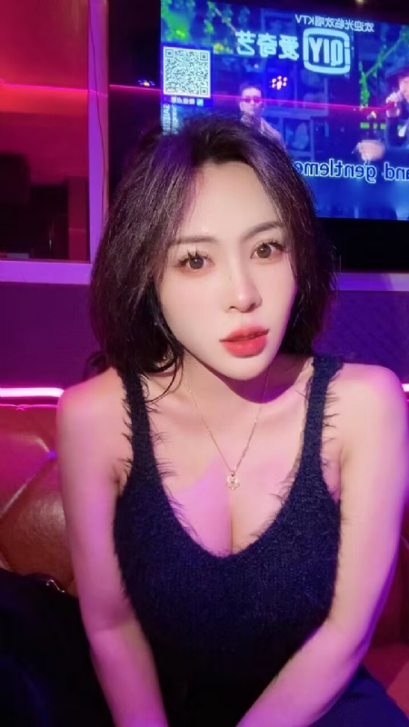 素素可月的第一张照片--徐州相亲服务中心