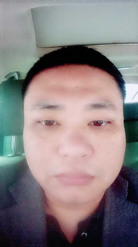 向日葵的第一张照片--徐州相亲服务中心
