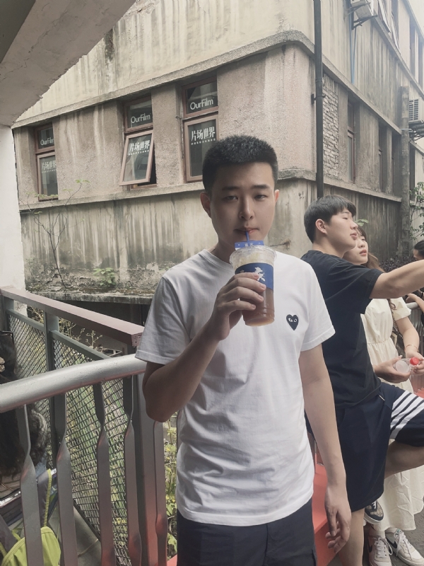 尚龙的第二张照片--徐州相亲服务中心