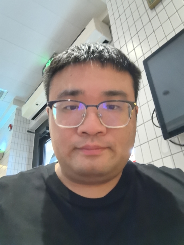 君临天下的第三张照片--徐州相亲服务中心