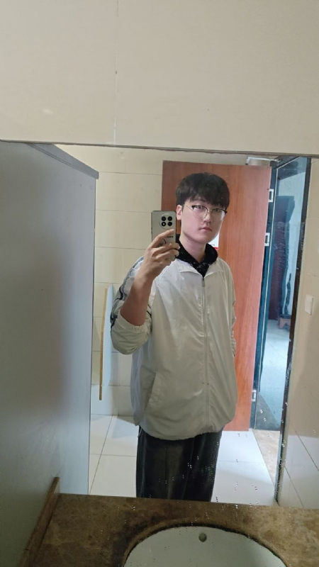 高大毛的第一张照片--徐州相亲服务中心
