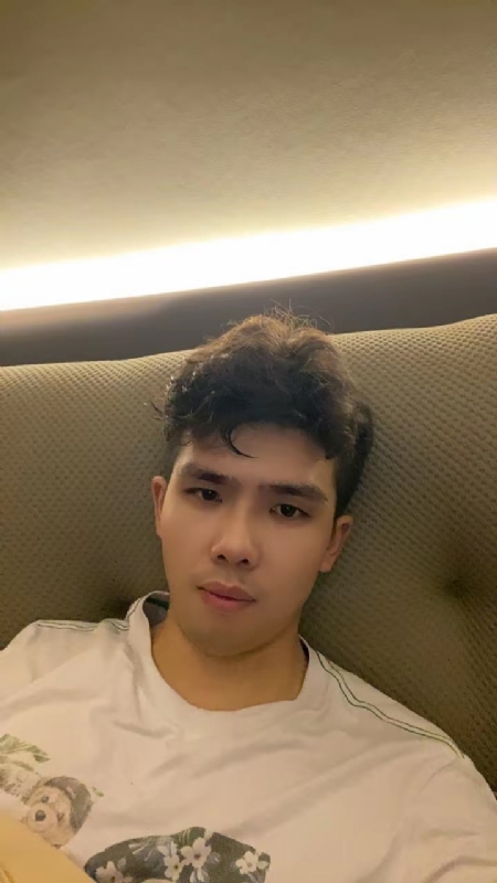 阿龙设计师的第一张照片--徐州相亲服务中心
